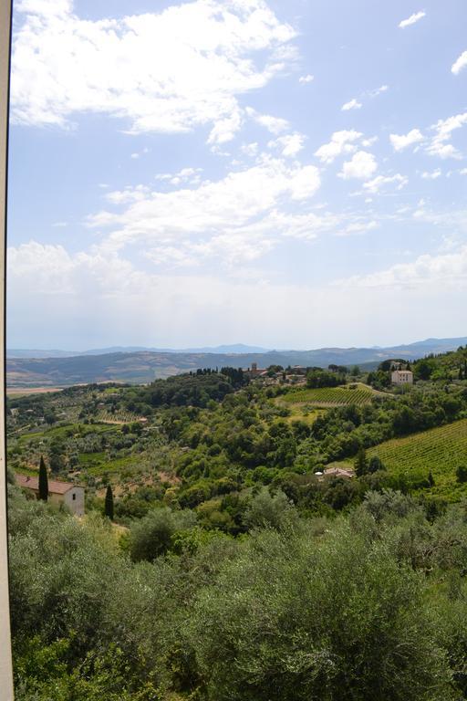Villa Santa Maria Montalcino Zimmer foto