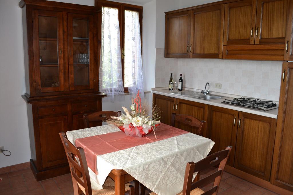 Villa Santa Maria Montalcino Zimmer foto